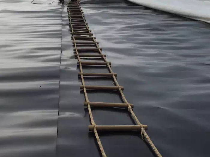 土工膜施工